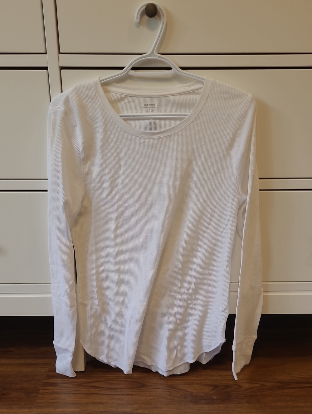 Old Navy Women's White Long-Sleeve Thermal Shirt